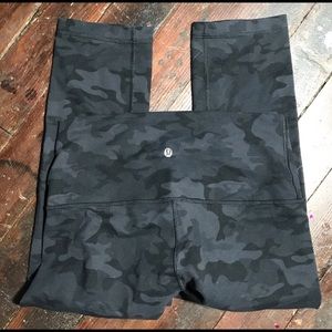Lululemon Capri leggings